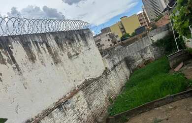 Imagem 7: Vendo Casa/ Ótima localização/ Terreno grande