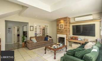 Imagem 2: Casa em Igara Casa com 4 dormitórios