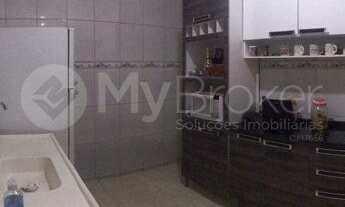 Imagem 3: Casa para venda com 300 metros quadrados com 3 quartos em Jardim Bonanza - Goiânia - GO