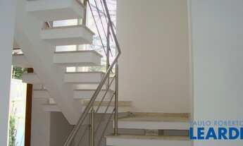 Imagem 5: CASA ASSOBRADADA - TREMEMBÉ - SP