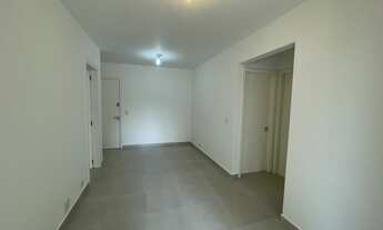 Imagem 2: Apartamento para aluguel e venda possui 65 metros quadrados com 2 quartos