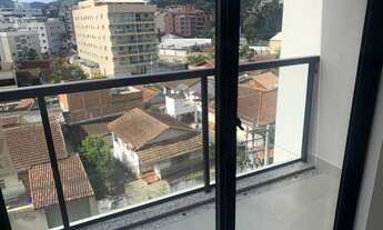 Imagem 2: Prédio novo. Apartamento para venda com 90 m2, 3 quartos em Agriões - Teresópolis - RJ