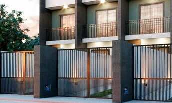 Imagem 2: Sobrado à venda no bairro Paranaguamirim - Joinville/SC