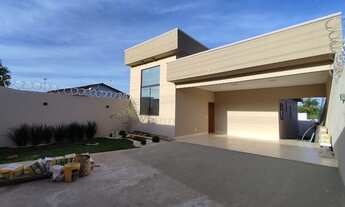 Imagem 3: Casa com piscina em Goiânia