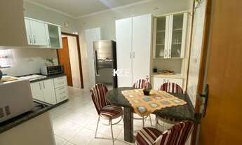 Imagem 4: Apartamento à venda tem 113 metros quadrados com 3 quartos em Balneário - Florianópolis