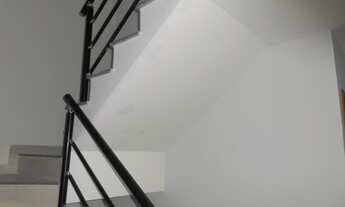 Imagem 4: Casa de condomínio sobrado para venda possui 190 metros quadrados com 4 quartos