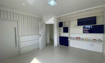 Imagem 5: Casa no condomínio Água Viva com 4 dormitórios #piscina