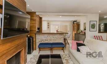 Imagem 2: Excelente casa em condomínio de 249m² com 03 dormitórios e 4 vagas