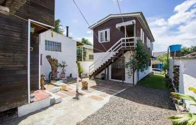 Imagem 2: Casa para Venda - 255m², 6 dormitórios, 4 vagas - Camaquã