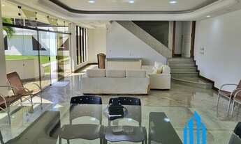 Imagem 6: Casa com 4 suítes a venda, no canal de Guarapari, numa área de 1.000m² com deck para emba