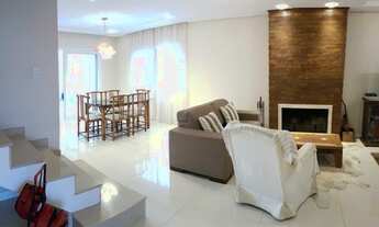 Imagem 5: Sobrado para venda possui 221 metros quadrados com 3 quartos em Centro - Guaíba - RS