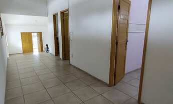 Imagem 4: Excelente casa no expedicionário 3 quartos mais dependência de empregados