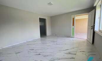 Imagem 6: Casa retilizada no Centro, zona de moradores e pertinho da Avenida Garibaldi