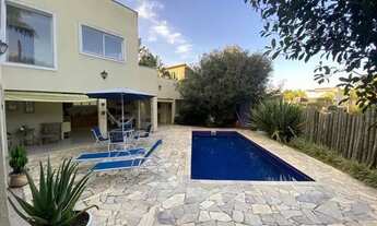 Imagem 5: Casa para aluguel e venda com 315 metros quadrados com 4 suítes