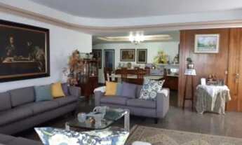 Imagem 4: Apartamento para venda possui 227 metros quadrados com 4 quartos