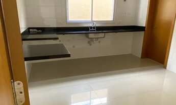 Imagem 4: Casa de condomínio para aluguel tem 264 metros quadrados com 4 quartos em Granja Viana - C