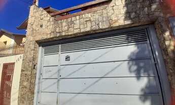 Imagem: Sobrado para aluguel com 180 metros quadrados