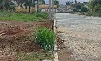 Imagem: Arniqueira LOTE 400M2 COM CASA, IPTU, CONDM