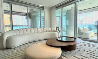 Imagem 7: Magnífico Apartamento Alto Padrão de 335m² - Localizado no Jardim Anália Franco, São Paulo