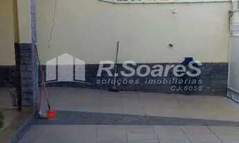 Imagem 3: CASA COM QUATRO QUARTOS EM GUADALUPE, RUA ORÉLIA