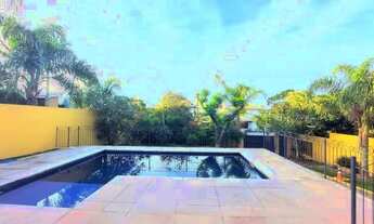 Imagem 3: Casa de condomínio para aluguel com 220 metros quadrados com 4 quartos