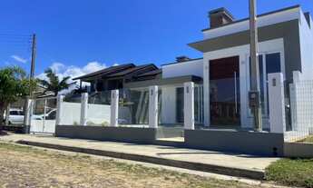 Imagem 2: Casa para venda com 147 metros quadrados com 4 quartos em Figueirinha - Arroio do Sal - RS