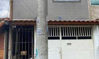 Imagem 3: Casa com 3 dormitórios para alugar, 220 m² por R$ 1.056/mês - Jardim Alice - Guarulhos/SP