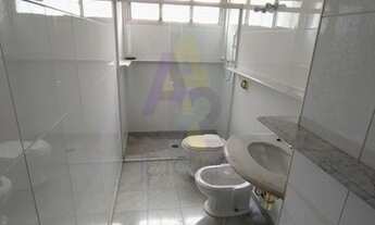 Imagem 7: Apartamento espaçoso, em muito bom estado. Com 4 dormitórios, sendo 2 suítes e 2 vagas de