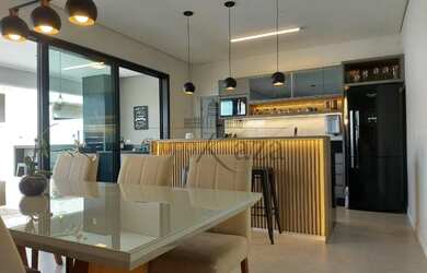 Imagem 5: Casa de condomínio térrea para venda possui 270m² com 4 Suítes