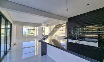 Imagem: Casa de Condomínio 4suítes-6vagas-piscina-área