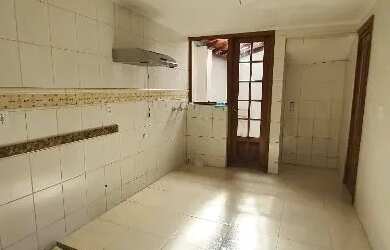 Imagem 5: Casa para Venda - 160m², 4 dormitórios, sendo 2 suites, 4 vagas - Urubatã