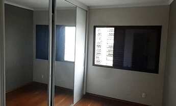 Imagem 2: Apartamento para venda tem 214 metros quadrados com 3 quartos