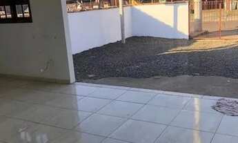 Imagem 2: Aluga-se casa na 76 . Castelo Branco