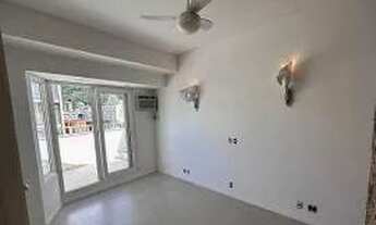 Imagem 3: Apartamento para venda com 240 metros quadrados com 4 quartos em Humaitá - Rio de Janeiro