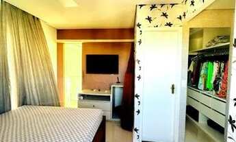 Imagem 2: Duplex de alto padrão com amplo espaço para piscina na Cidade Alpha