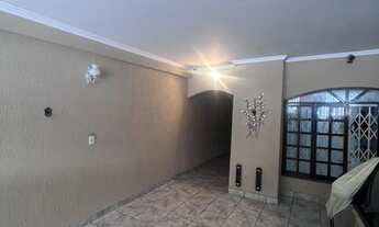 Imagem: Vendo ou alugo lindo sobrado de 238 m com