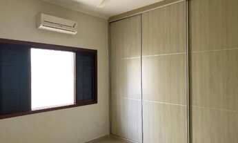 Imagem 7: Casa de condomínio para alugar em Taubaté 3 quartos com armários planejados