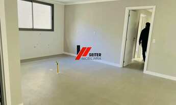 Imagem 3: Apartamento exclusivo à venda no coração de Florianópolis