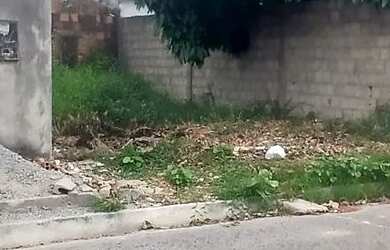 Imagem: Terreno perto da praia do francês