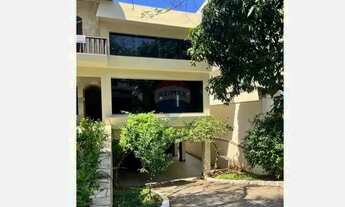 Imagem 2: Sobrado no Residencial 3 Alphaville I Casa ampla com piscina