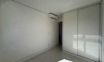 Imagem 2: Apartamento para locacao em Apphaville com 90m2 2 suites e 2 vagas