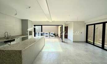 Imagem 6: Casa de condomínio sobrado para venda tem 224 metros quadrados com 3 quartos