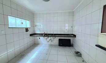 Imagem 6: Casa solta para aluguel no Araçagy - conforto e segurança