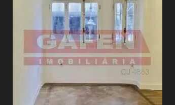 Imagem 4: Excelente apartamento com 2 quartos - frente - Para venda na Gloria