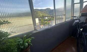 Imagem 2: Apartamento à venda Rua Estrela! Varanda, sala, 2 quartos. Vista para Cristo Redentor! Rio