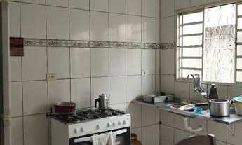 Imagem 2: Casa na Cidade Salvador, 2 dorm. 2 vg, AT: 150 mtrs qdrs, Aceita troca por casa 3 dorm