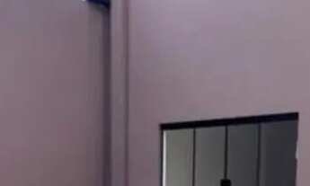 Imagem: Casa á venda com 2 quartos sendo 1 suíte