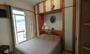 Imagem 2: Apartamento 2 quartos, suíte, com armários, varandão, cozinha com armários, vaga escritura