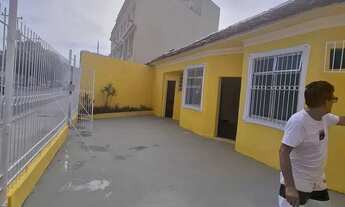 Imagem 5: Casa unica no terreno, terrea, vazia, pintada 2 frente para Angelica Mota..