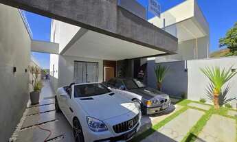 Imagem 7: Casa de alto padrão no bairro Sapucaia